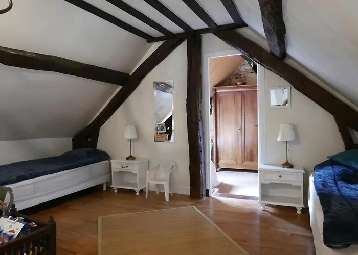 Holiday home La Petite Haie, Auge Country *